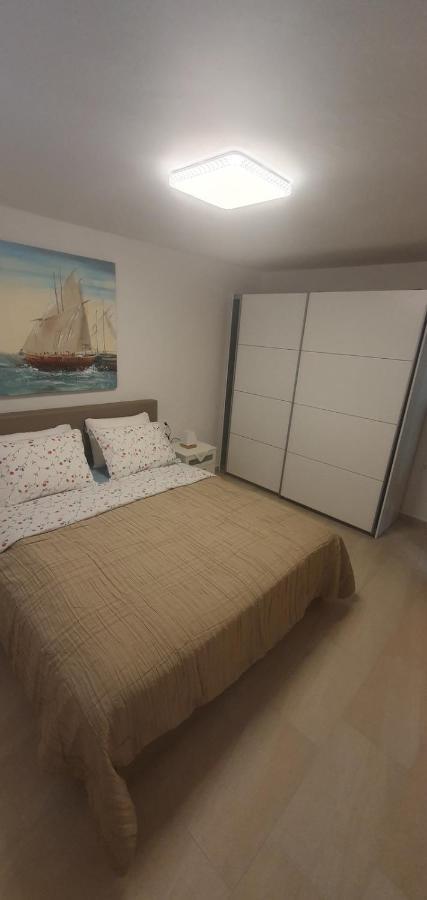 Apartament Hause Lupic Rab Town Zewnętrze zdjęcie