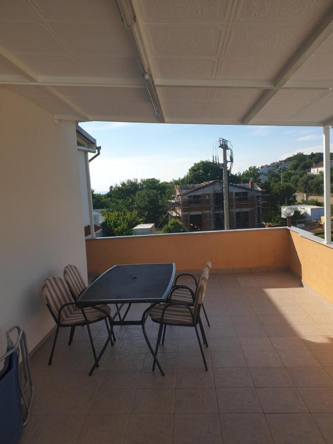 Apartament Hause Lupic Rab Town Zewnętrze zdjęcie