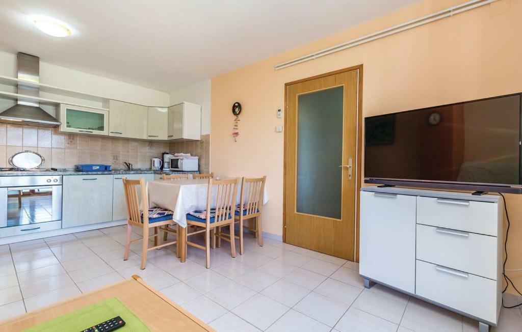 Apartament Hause Lupic Rab Town Zewnętrze zdjęcie
